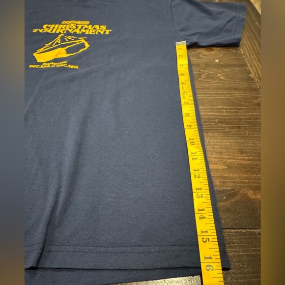 Vtg. Dofasco Christmas Hamilton Hockey T-Shirt - Picture 7 of 7